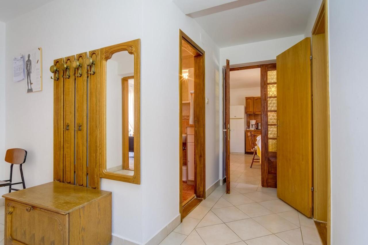 Apartmani Nadalina Veli Lošinj Exterior foto