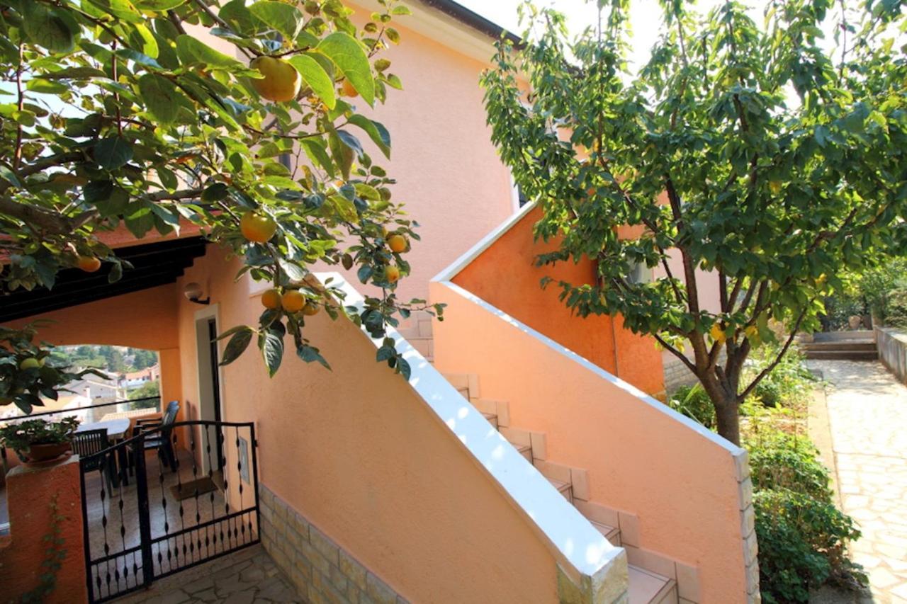 Apartmani Nadalina Veli Lošinj Exterior foto