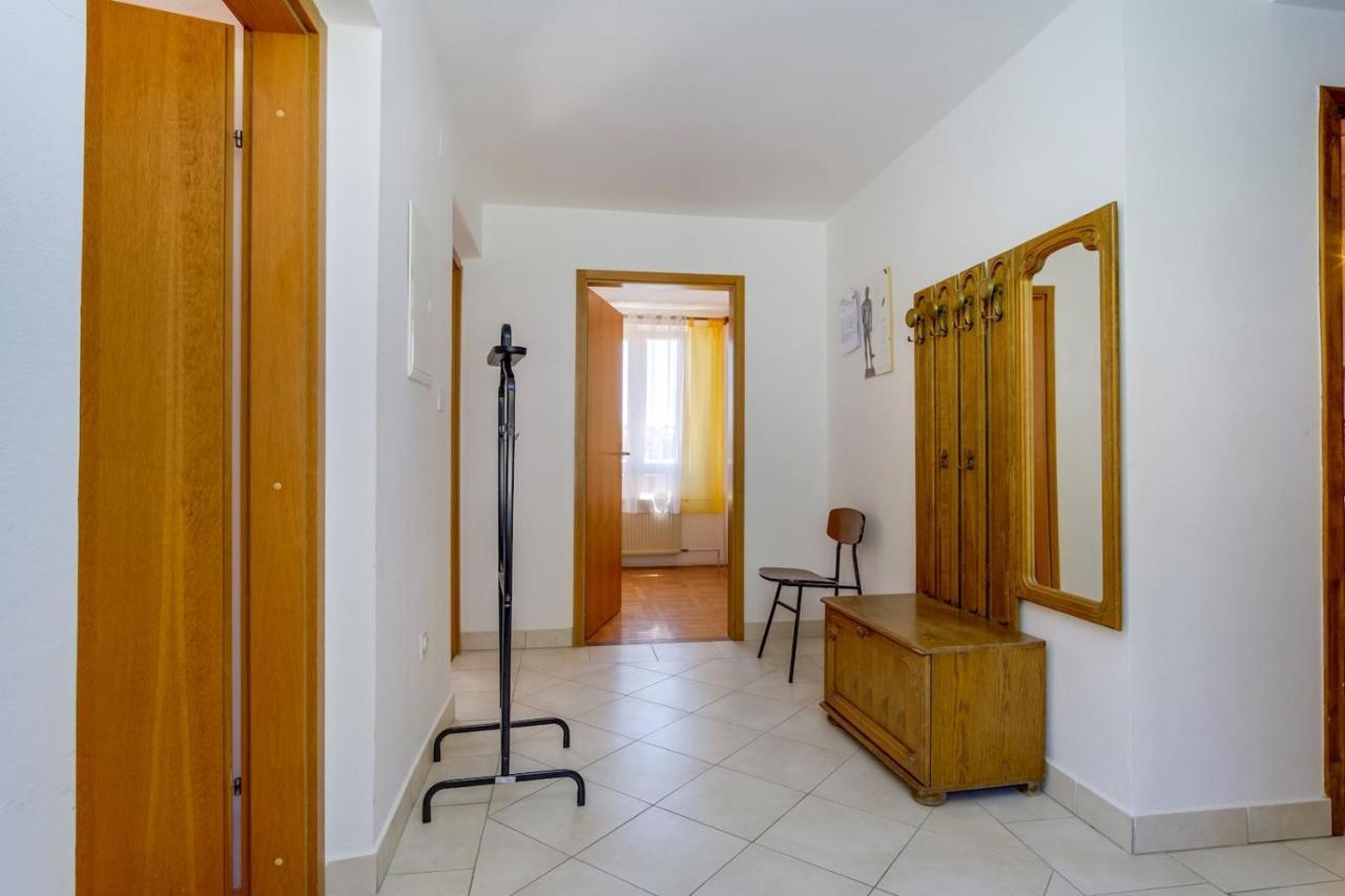 Apartmani Nadalina Veli Lošinj Exterior foto